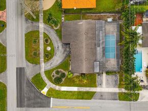1331 SW 102nd Ave, Miami FL 33174