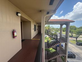 1400 SW 137th Ave 411F, Pembroke Pines FL 33027