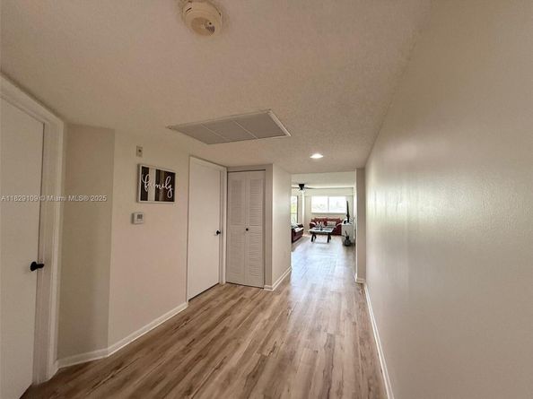 1400 SW 137th Ave 411F, Pembroke Pines FL 33027