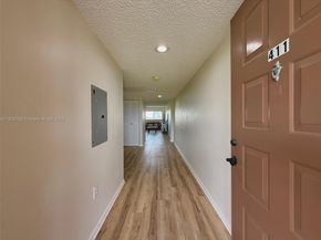1400 SW 137th Ave 411F, Pembroke Pines FL 33027