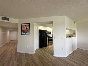 1400 SW 137th Ave 411F, Pembroke Pines FL 33027