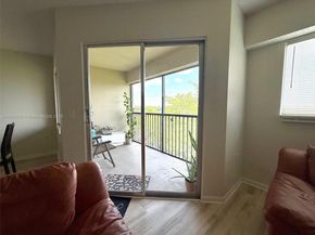 1400 SW 137th Ave 411F, Pembroke Pines FL 33027