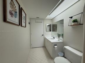 1400 SW 137th Ave 411F, Pembroke Pines FL 33027
