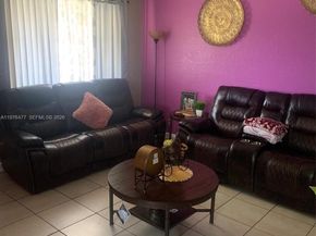 300 Nottingham Cir J, Green Acres FL 33463