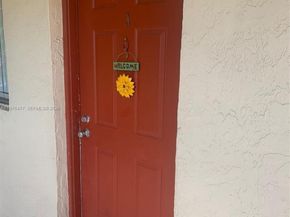 300 Nottingham Cir J, Green Acres FL 33463