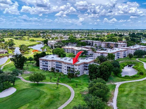2500 SW 81st Ave 402, Davie FL 33324