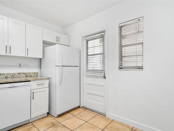 2500 SW 81st Ave 402, Davie FL 33324