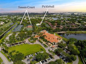 10001 NW 52nd Ter, Doral FL 33178