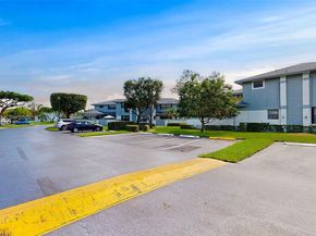 10001 NW 52nd Ter, Doral FL 33178