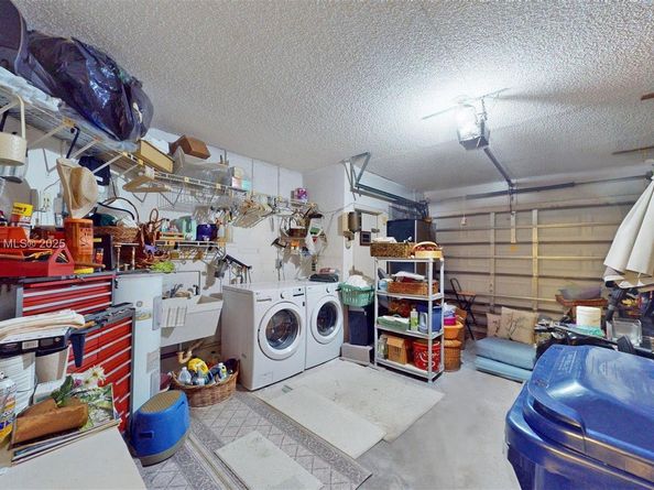 10001 NW 52nd Ter, Doral FL 33178