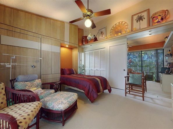 10001 NW 52nd Ter, Doral FL 33178