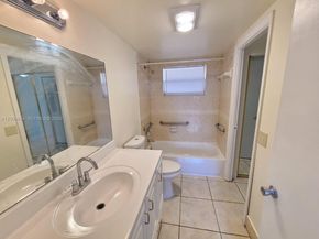 15600 NW 7th Ave 709, Miami FL 33169