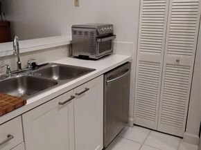 519 Talavera Rd, Weston FL 33326