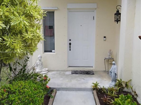 519 Talavera Rd, Weston FL 33326