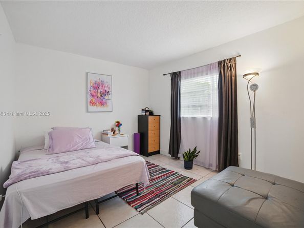 6400 Sheridan St, Hollywood FL 33024