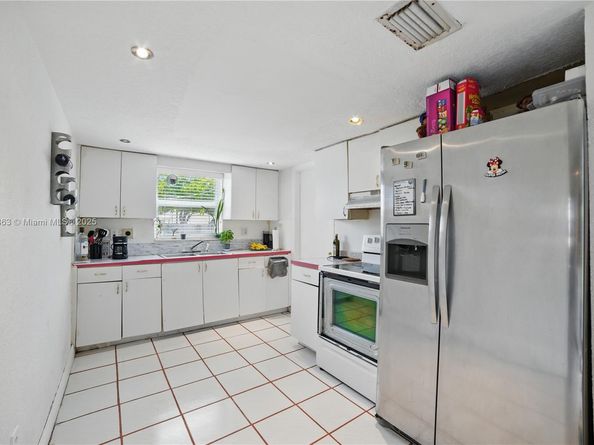 6400 Sheridan St, Hollywood FL 33024