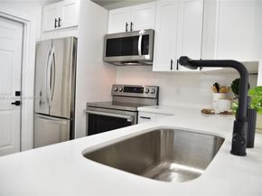 1613 NW 12th St, Fort Lauderdale FL 33311