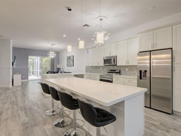 1490 SW 159th Ave, Pembroke Pines FL 33027