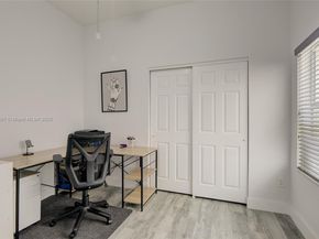 1490 SW 159th Ave, Pembroke Pines FL 33027