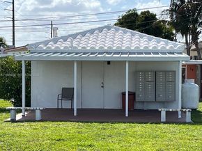 425 E 33rd St, Hialeah FL 33013
