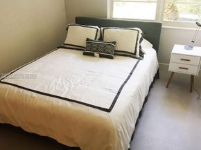 100 Lincoln Rd 426, Miami Beach FL 33139