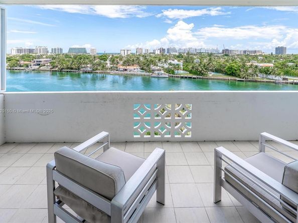 9101 E Bay Harbor Dr 705, Bay Harbor Islands FL 33154