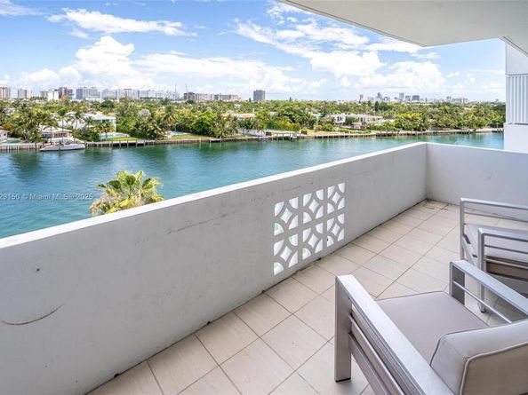 9101 E Bay Harbor Dr 705, Bay Harbor Islands FL 33154