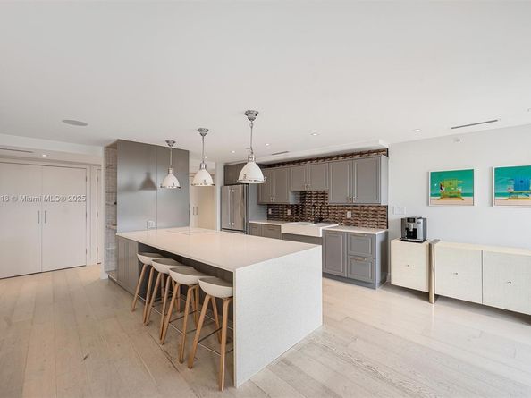 9 Island Ave 514, Miami Beach FL 33139
