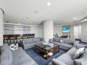 9055 SW 73rd Ct 1205, Miami FL 33156