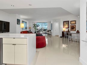 9055 SW 73rd Ct 1205, Miami FL 33156