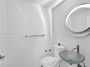 21050 Point Pl 2001, Aventura FL 33180