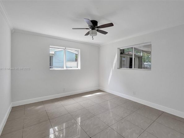 924 N 30th Rd, Hollywood FL 33021