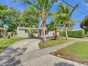 924 N 30th Rd, Hollywood FL 33021