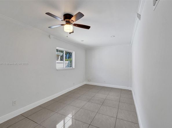 924 N 30th Rd, Hollywood FL 33021