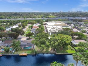 924 N 30th Rd, Hollywood FL 33021