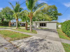 924 N 30th Rd, Hollywood FL 33021