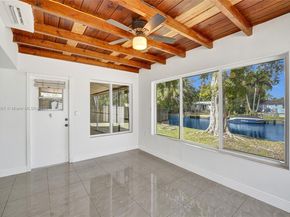 924 N 30th Rd, Hollywood FL 33021