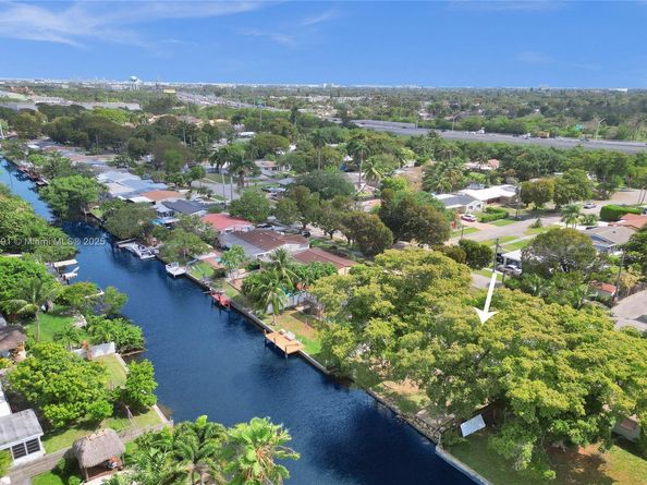 924 N 30th Rd, Hollywood FL 33021