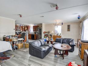 21651 NW 3rd St, Pembroke Pines FL 33029