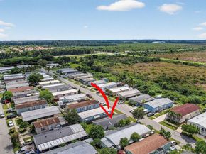 21651 NW 3rd St, Pembroke Pines FL 33029