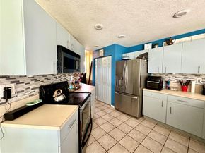 17088 NW 19th St, Pembroke Pines FL 33028