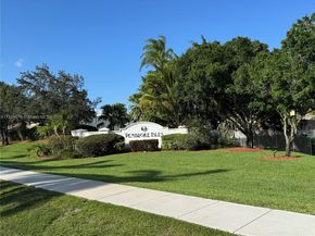 17088 NW 19th St, Pembroke Pines FL 33028