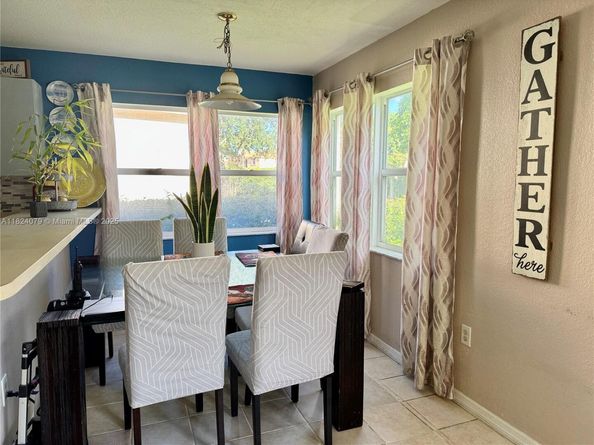 17088 NW 19th St, Pembroke Pines FL 33028
