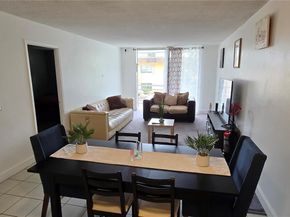 1830 Dixieanna St 203, Hollywood FL 33020