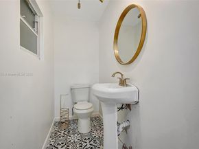 18600 NE 7th Ct, North Miami Beach FL 33179