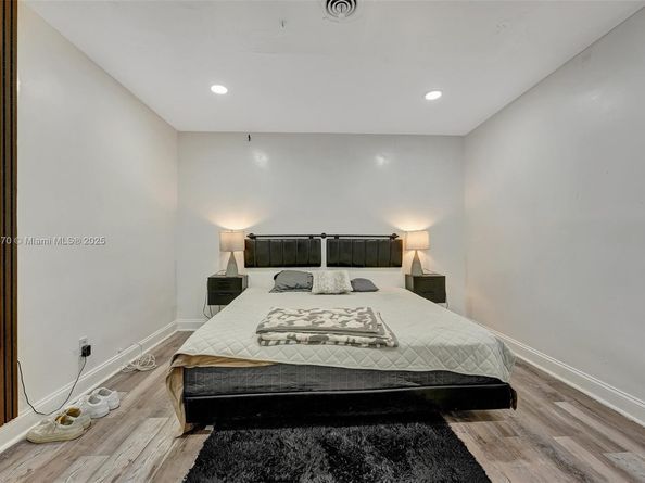 18600 NE 7th Ct, North Miami Beach FL 33179