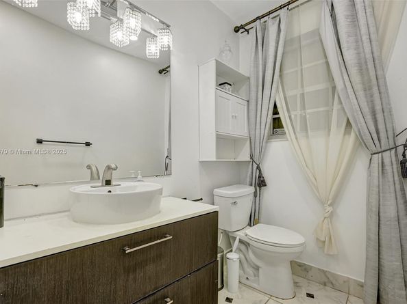 18600 NE 7th Ct, North Miami Beach FL 33179
