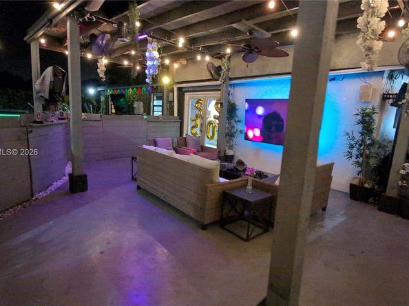 10951 SW 65th St, Miami FL 33173