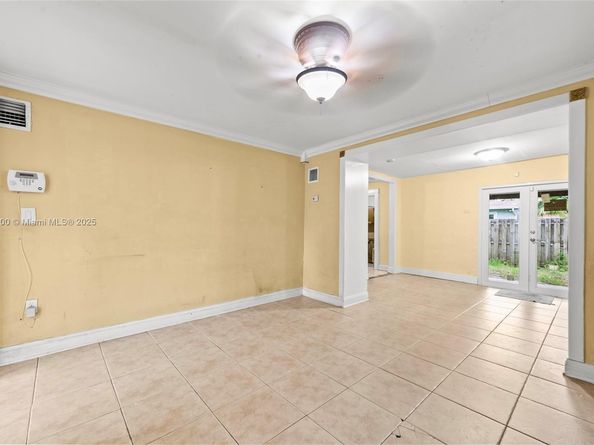 1835 NW 85th st, Miami FL 33147