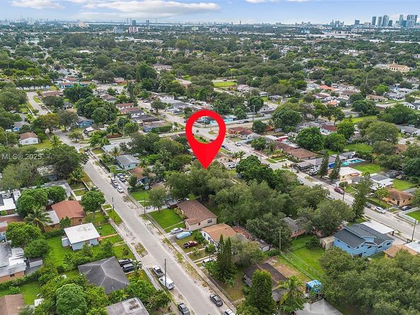 1835 NW 85th st, Miami FL 33147